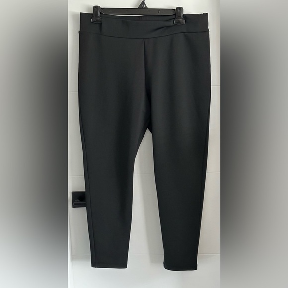 Next: Women’s Full Length Legging - Size UK 20 (US 16) - Picture 1 of 7